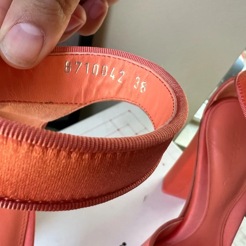 FINAL SALE🤍ALEXANDER MCQUEEN apricot satin heeled sandals ❤️ - Picture 12 of 16